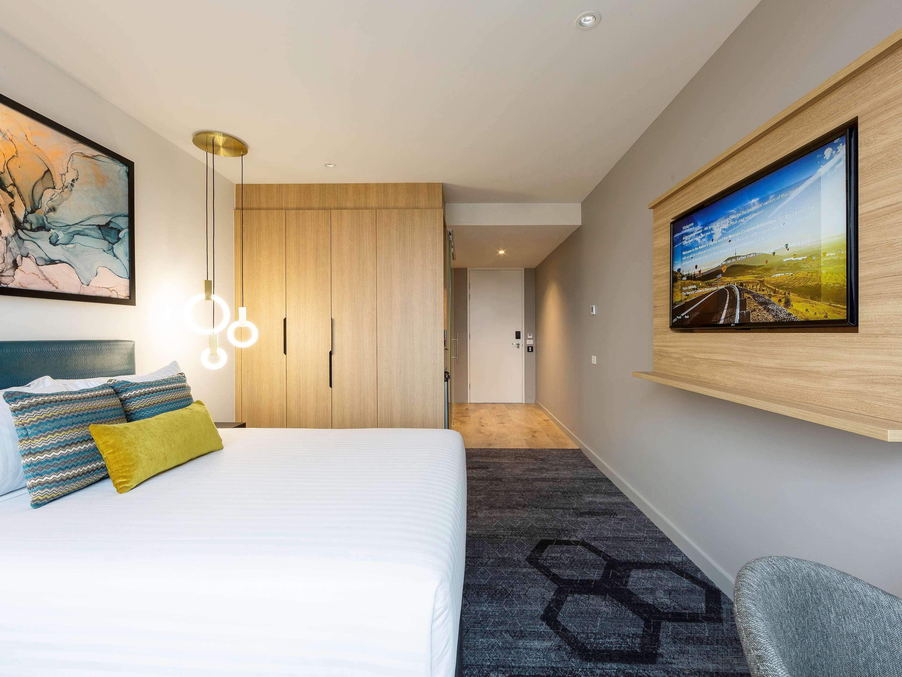 Mercure Canberra Belconnen Exterior photo