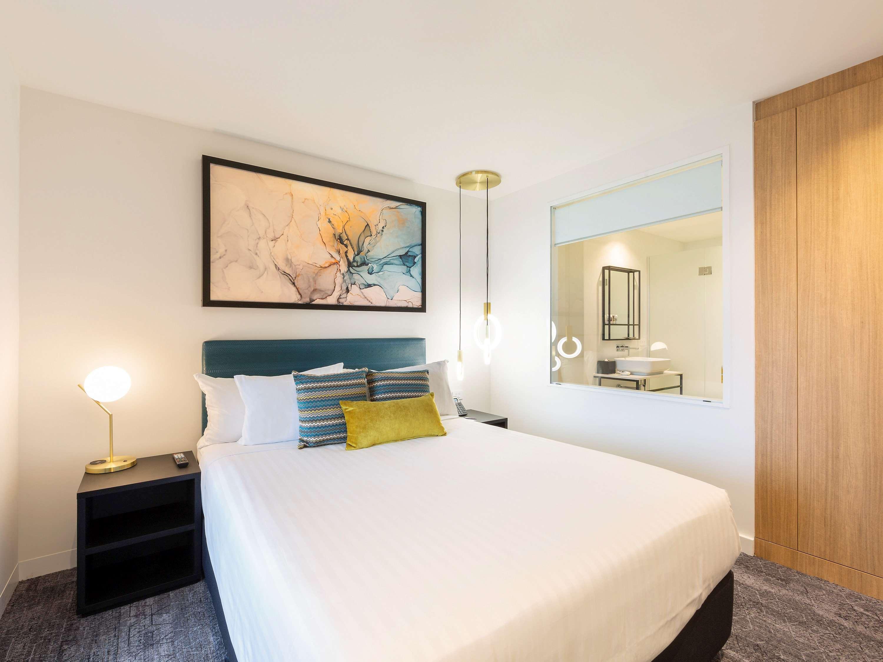 Mercure Canberra Belconnen Exterior photo