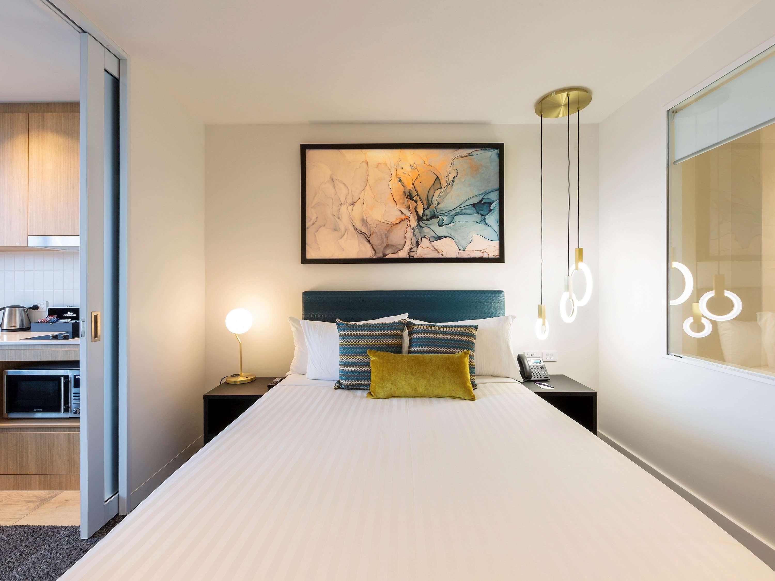 Mercure Canberra Belconnen Exterior photo