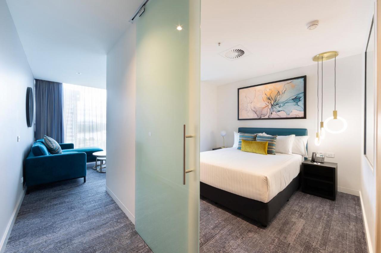 Mercure Canberra Belconnen Exterior photo