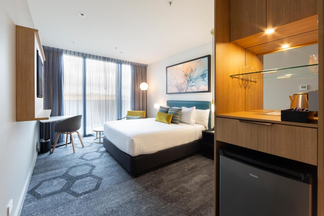 Mercure Canberra Belconnen Exterior photo